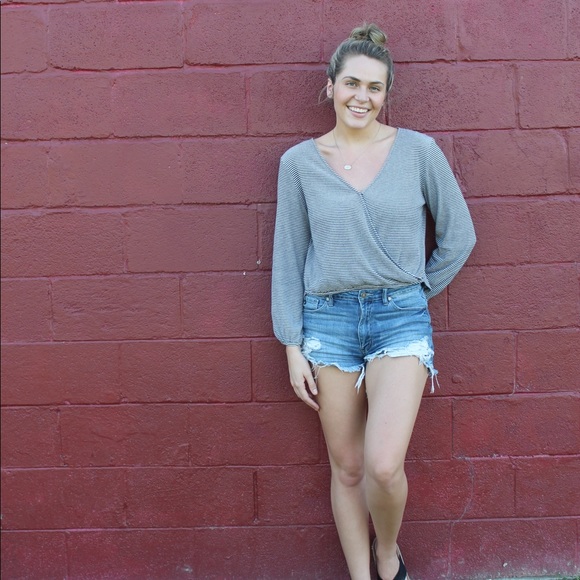 Meet your Posher, Mariah - Picture 5 of 6